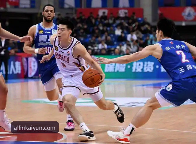 CBA季后赛激战正酣：浙江加时逆转宁波晋级八强，兰道夫轰33分成关键先生